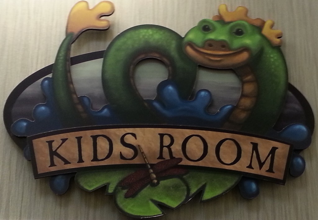 KIDS' ROOM SIGN